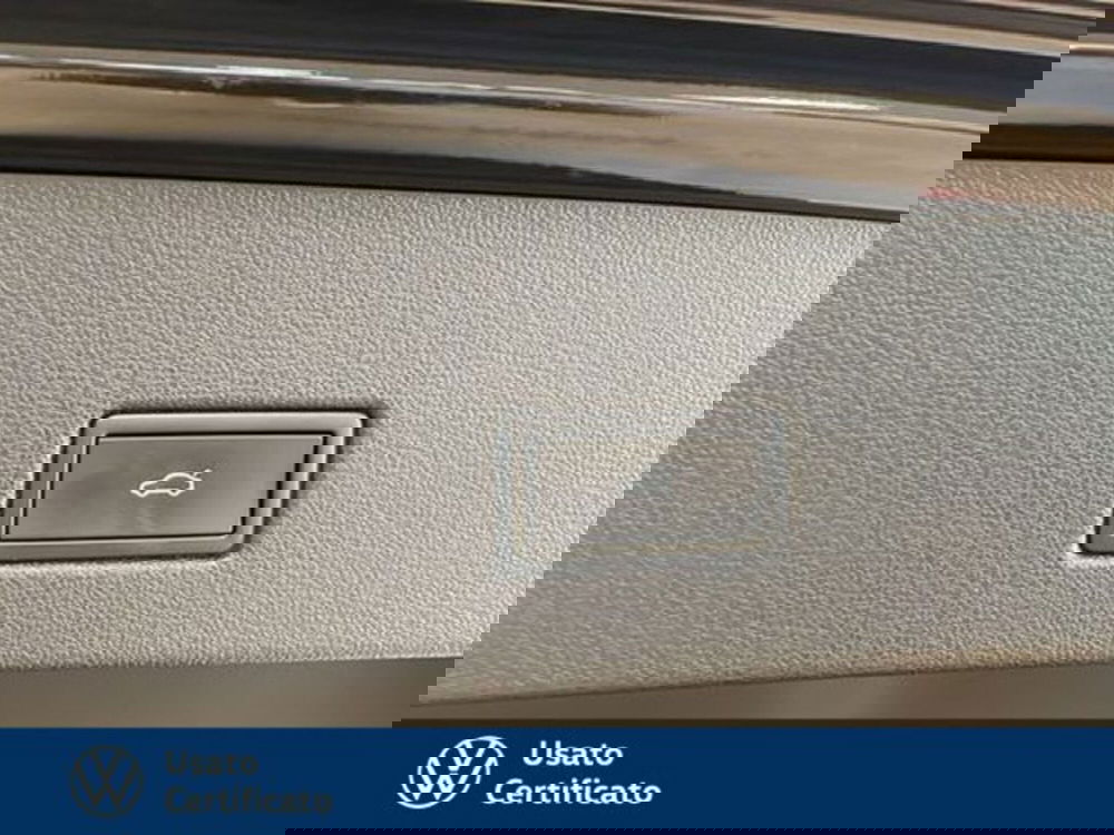 Volkswagen T-Roc usata a Vicenza (20)