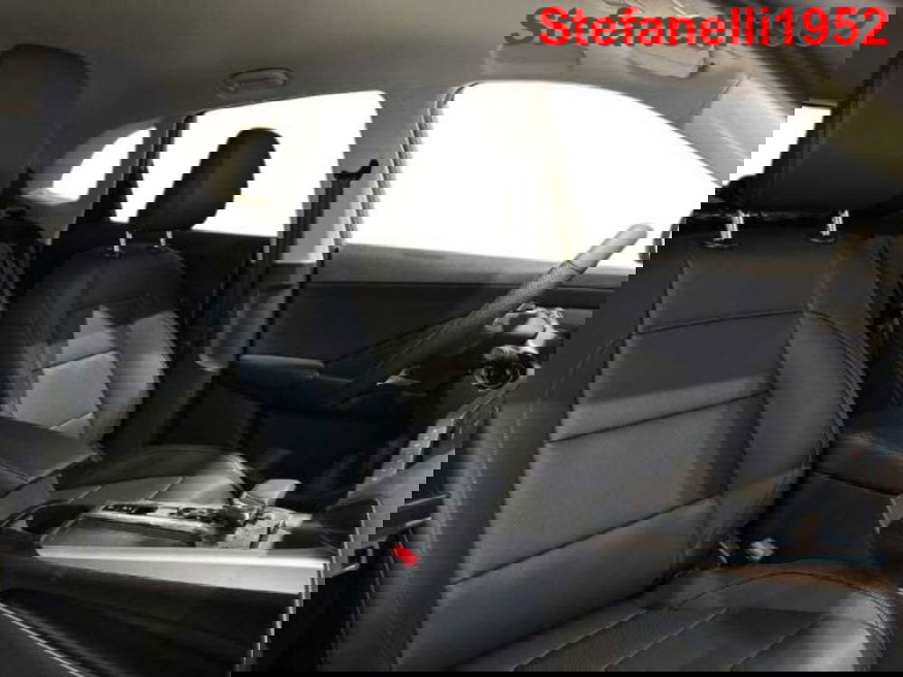 Mg ZS EV nuova a Bologna (16)