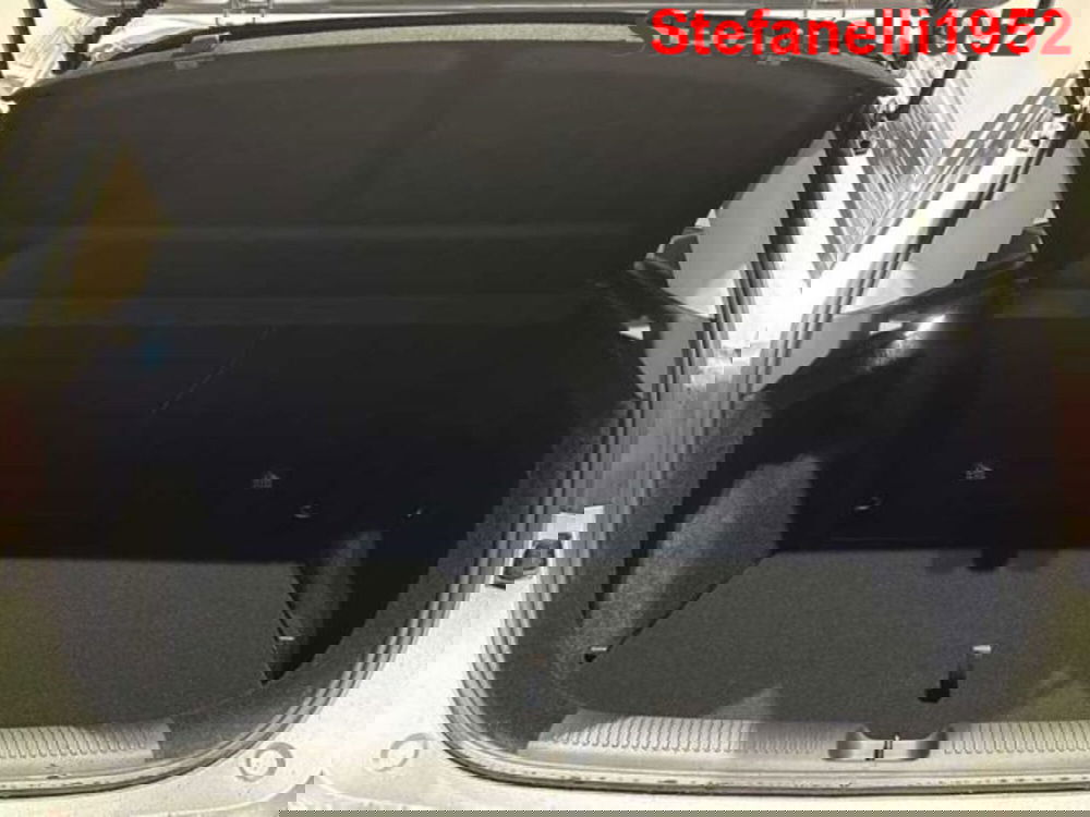 Mg ZS EV nuova a Bologna (7)