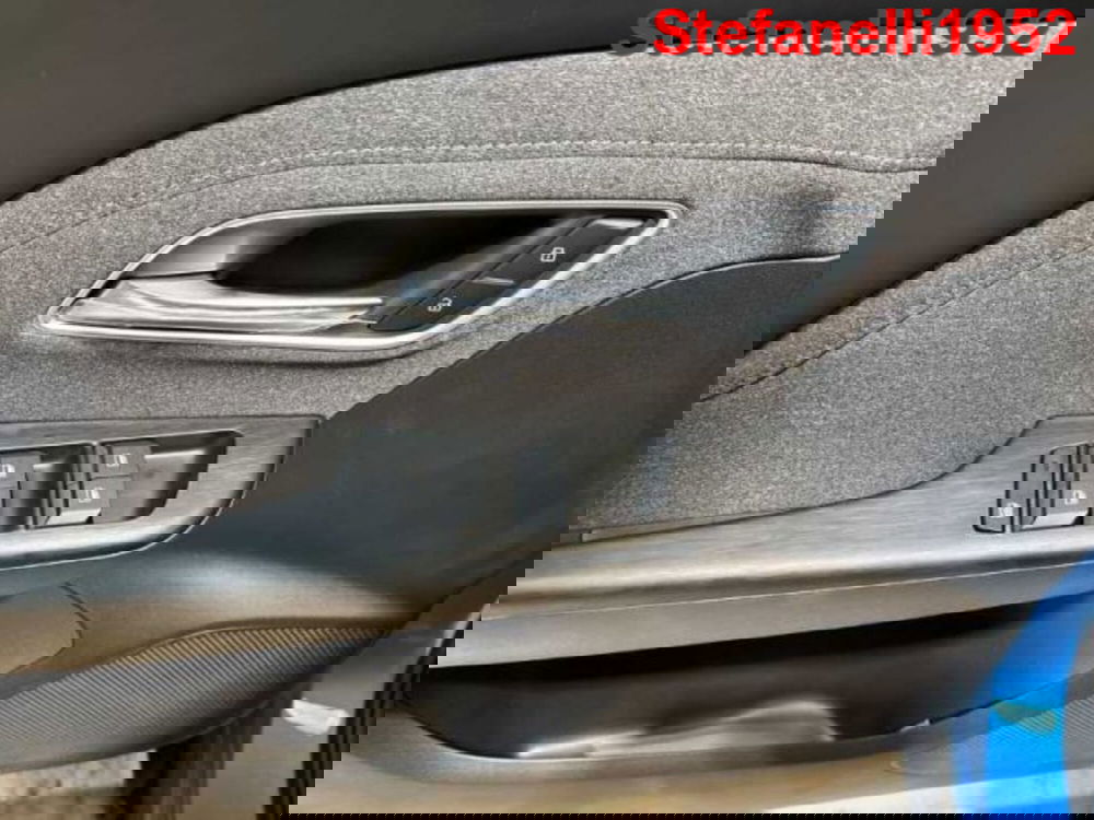 Mg ZS EV nuova a Bologna (10)