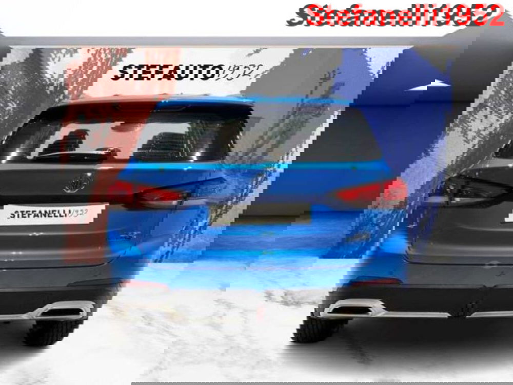 Mg ZS EV nuova a Bologna (6)