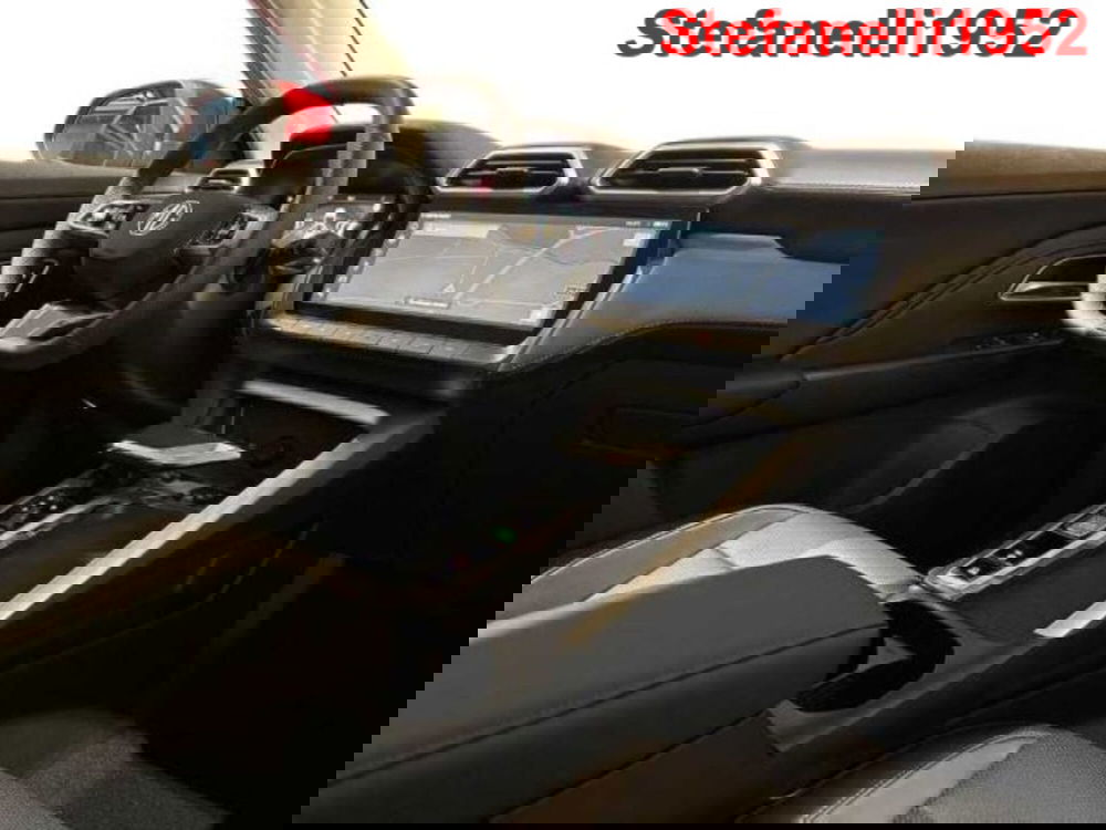 Mg ZS EV nuova a Bologna (15)