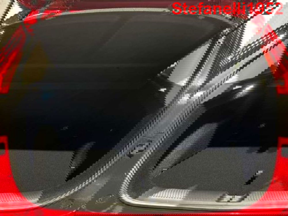 Mg ZS EV nuova a Bologna (7)