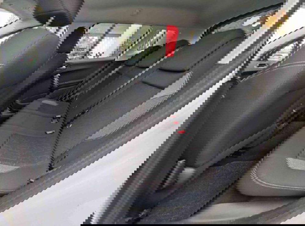 Peugeot 2008 usata a Sassari (14)