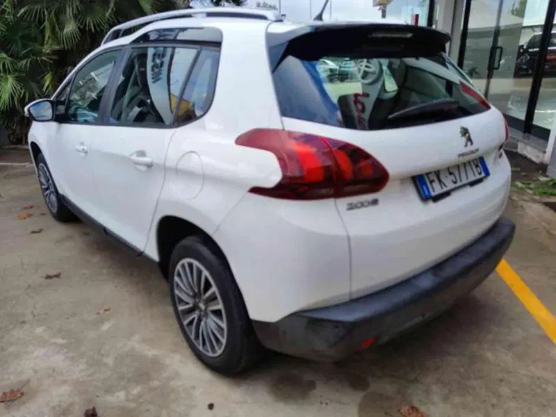 Peugeot 2008 usata a Sassari (6)