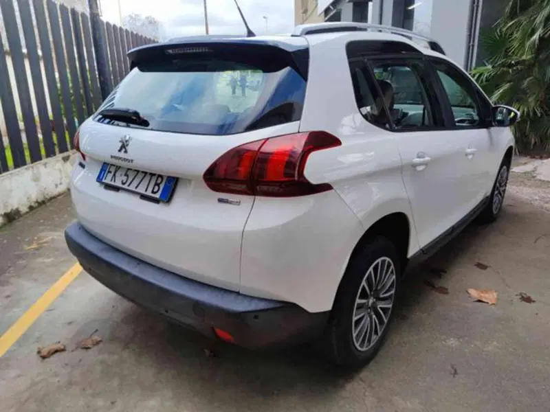 Peugeot 2008 usata a Sassari (8)