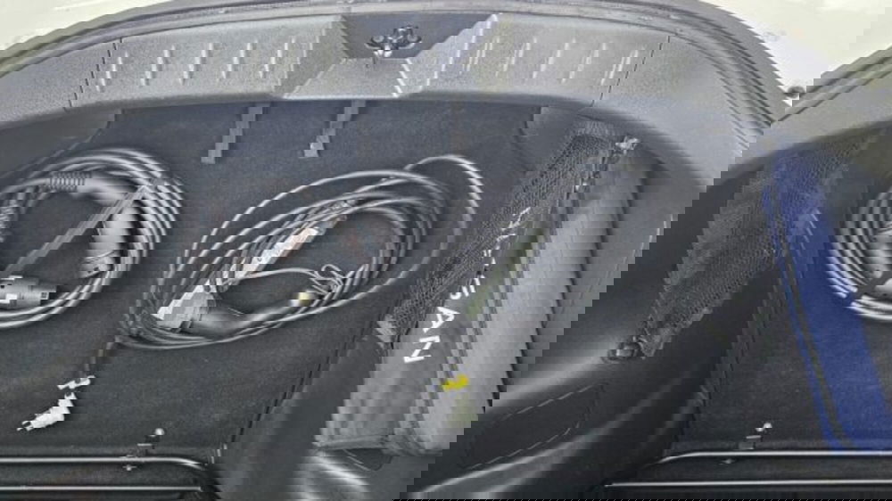 Nissan Leaf usata a Lucca (16)