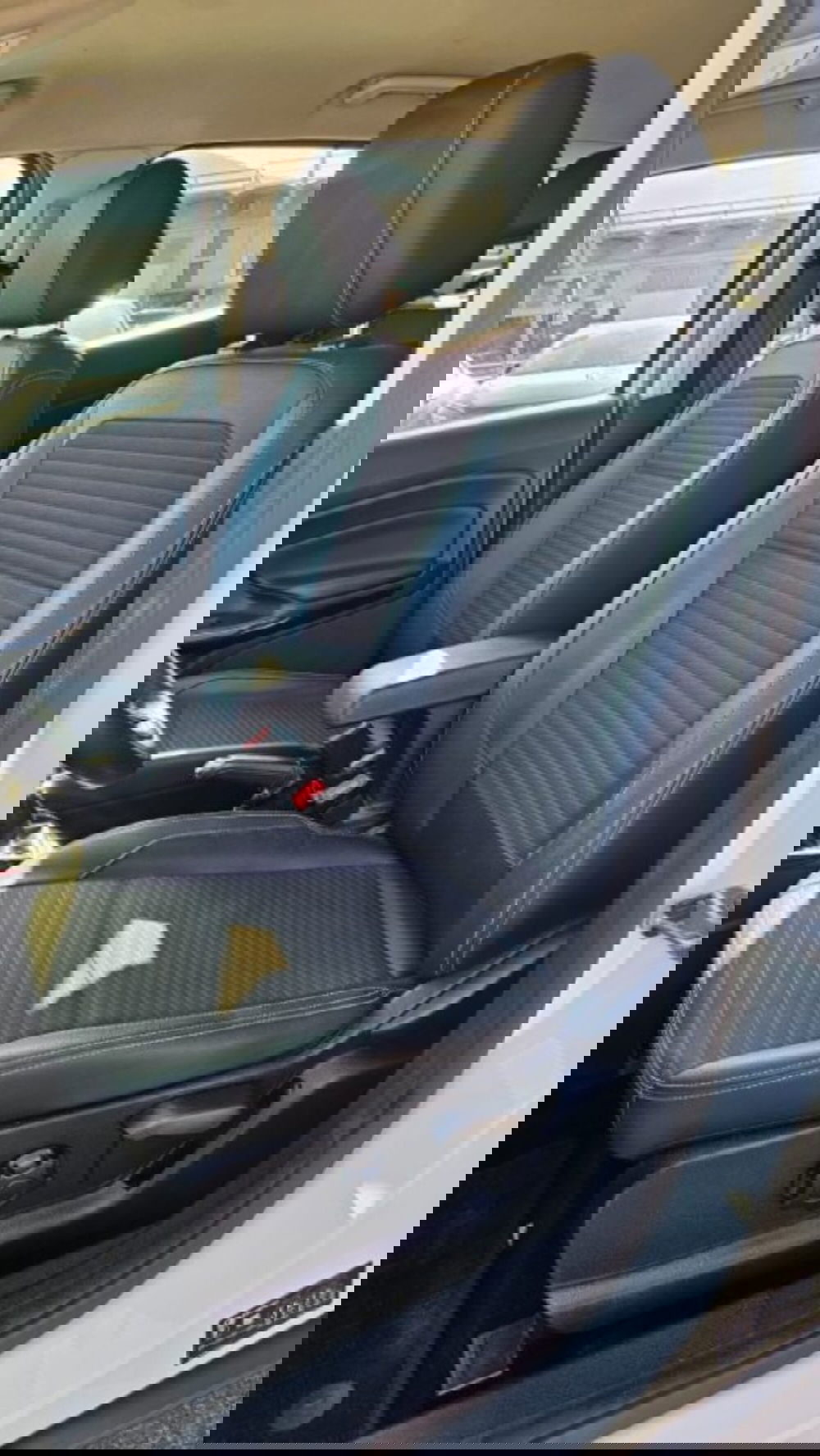 Ford EcoSport usata a Lucca (14)