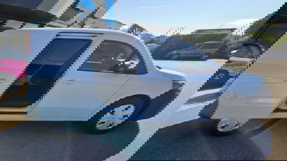 Nissan Townstar usata a Lucca (4)