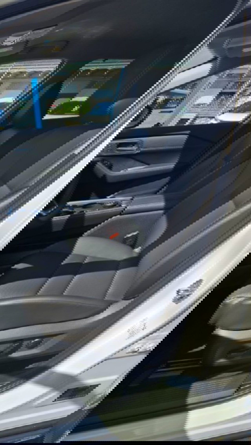 Nissan X-Trail nuova a Lucca (16)