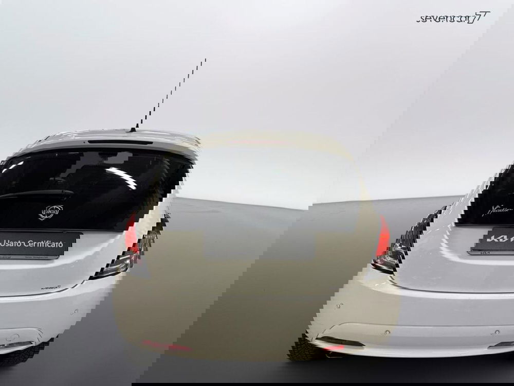 Lancia Ypsilon usata a Verona (6)