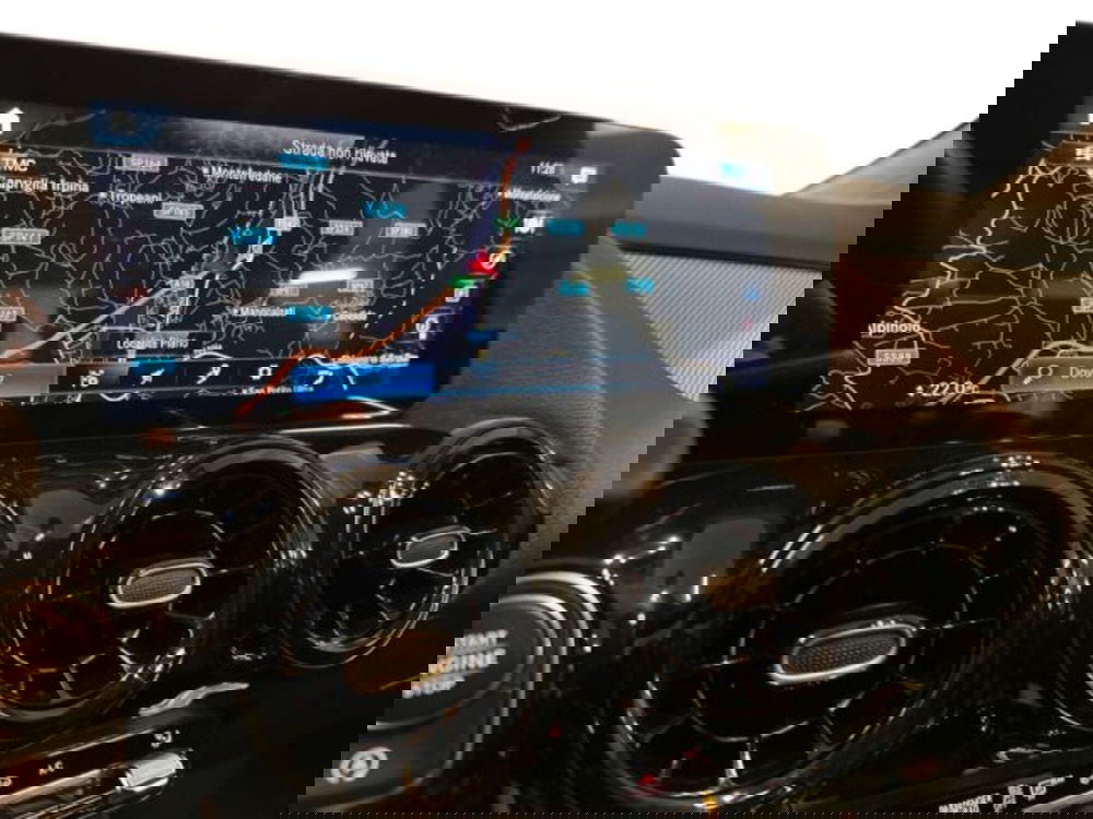 Mercedes-Benz GLA SUV usata a Avellino (12)