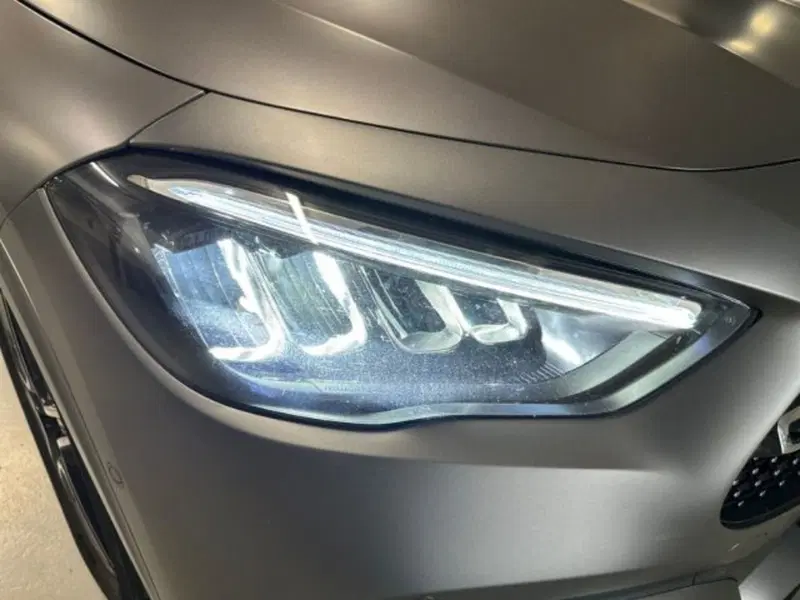 Mercedes-Benz GLA SUV usata a Avellino (7)