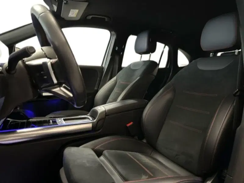 Mercedes-Benz GLA SUV usata a Avellino (9)
