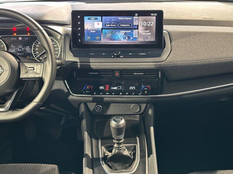 Nissan Qashqai nuova a Sondrio (14)