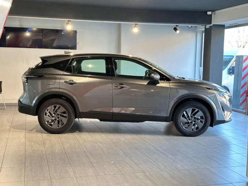 Nissan Qashqai nuova a Sondrio (6)