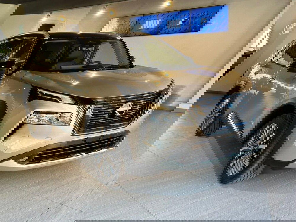 Nissan X-Trail nuova a Sondrio (7)