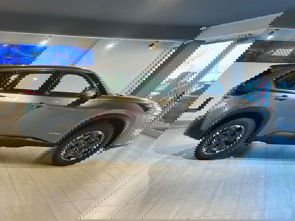 Nissan X-Trail nuova a Sondrio (6)