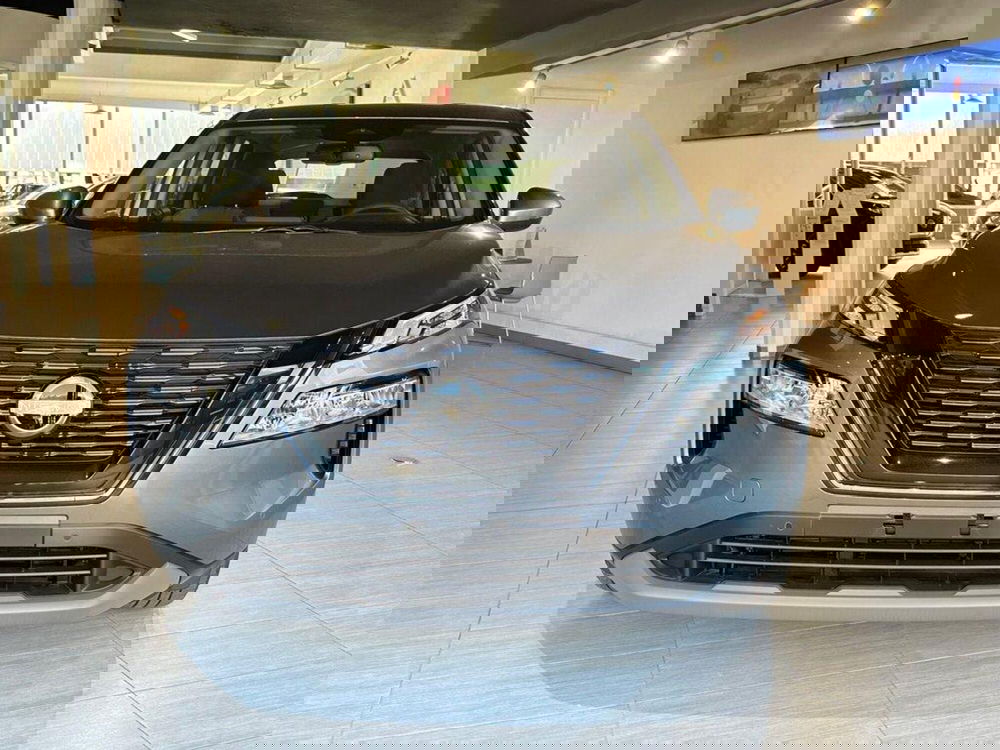 Nissan X-Trail nuova a Sondrio (8)