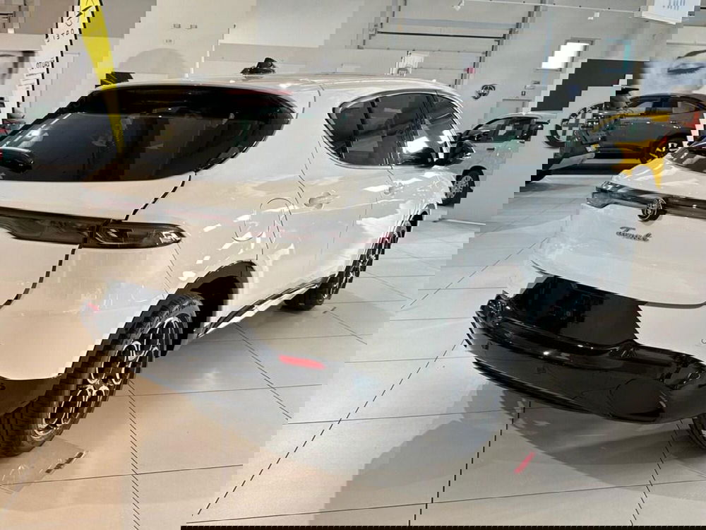 Alfa Romeo Tonale nuova a Sondrio (5)