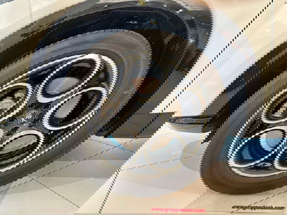 Alfa Romeo Tonale nuova a Sondrio (9)