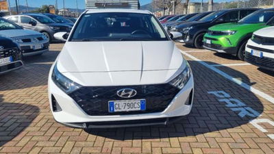Hyundai i20 1.0 t-gdi 48V Connectline imt del 2023 usata a Savona