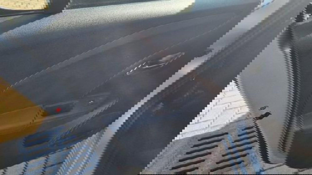 Opel Corsa usata a Savona (16)