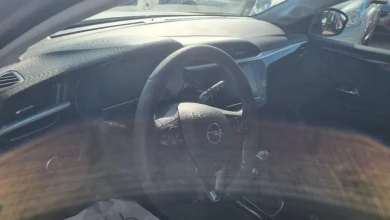 Opel Corsa usata a Savona (17)