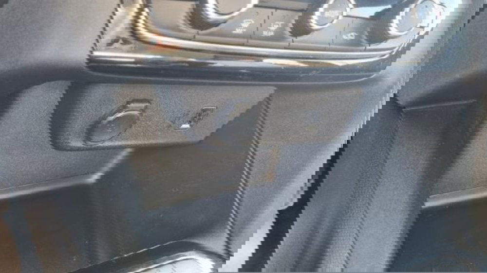 Opel Corsa usata a Savona (9)