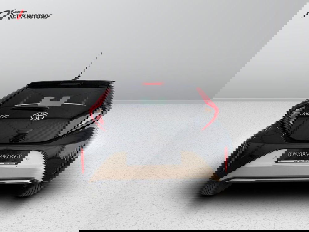 Toyota Aygo X usata a Monza e Brianza (6)