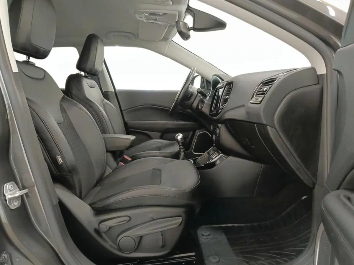 Jeep Compass usata a Monza e Brianza (9)