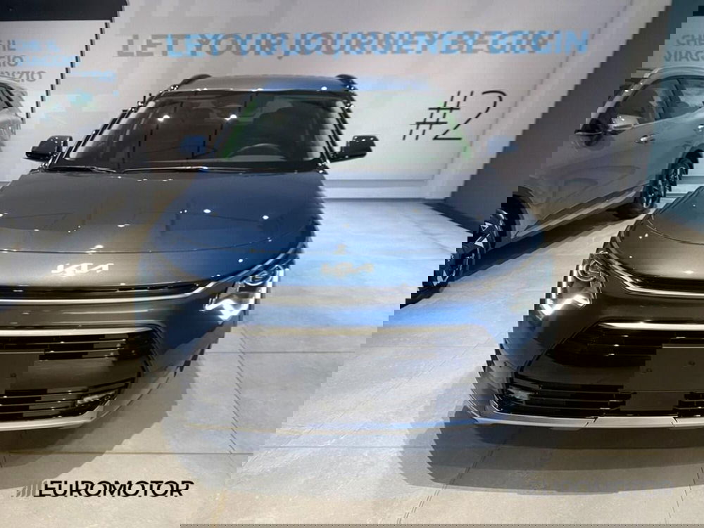 Kia Niro nuova a Bari (2)