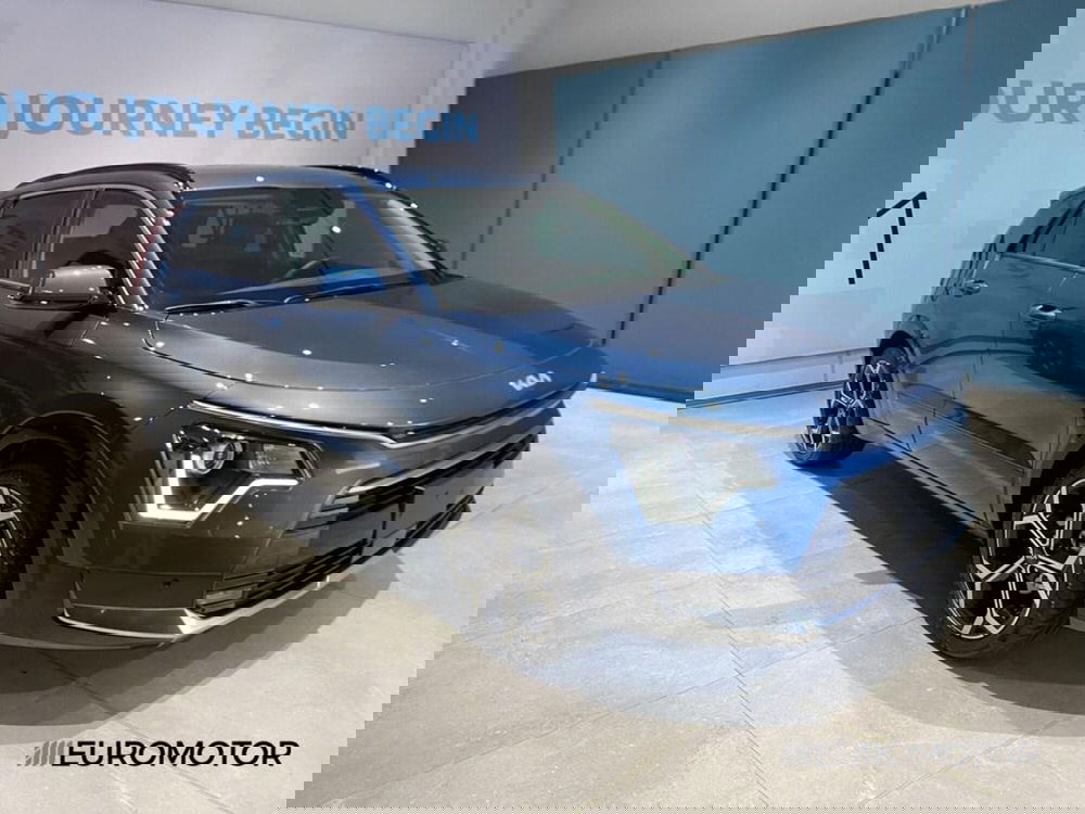Kia Niro nuova a Bari (3)