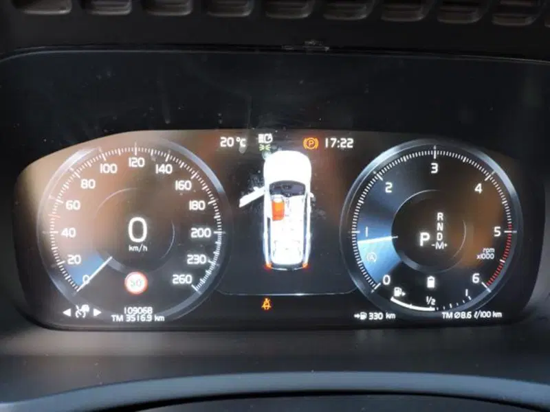 Volvo XC90 usata a Firenze (10)
