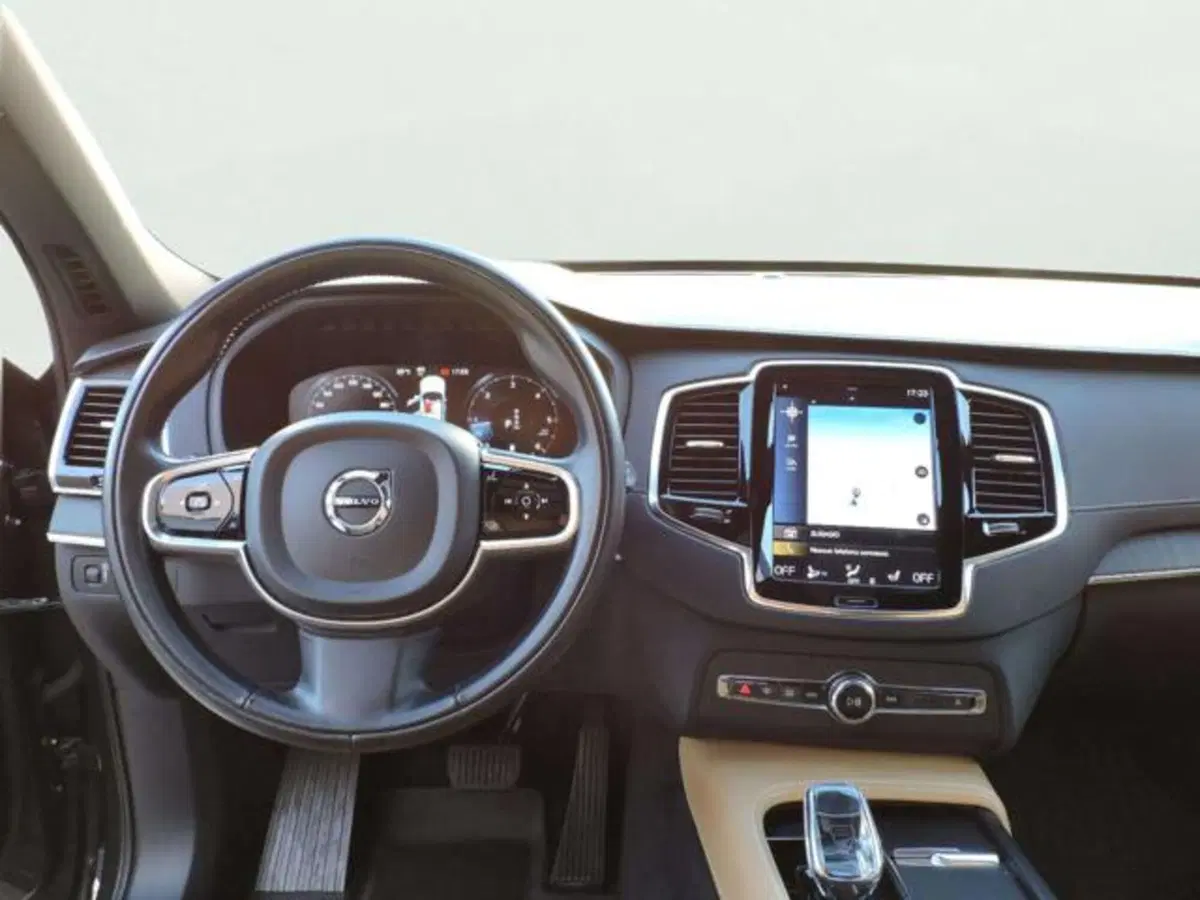 Volvo XC90 usata a Firenze (11)