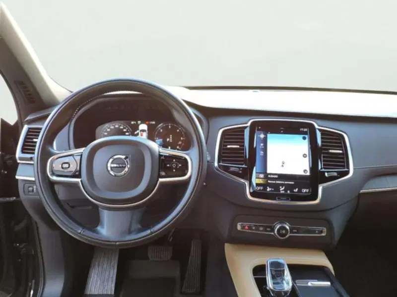 Volvo XC90 usata a Firenze (11)