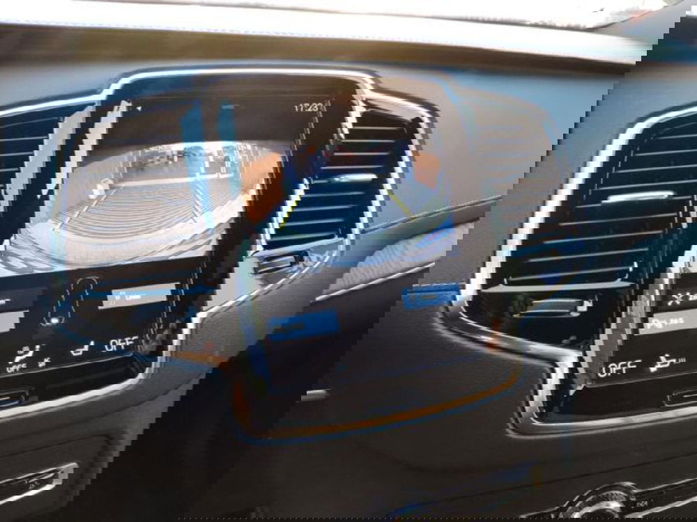 Volvo XC90 usata a Firenze (12)