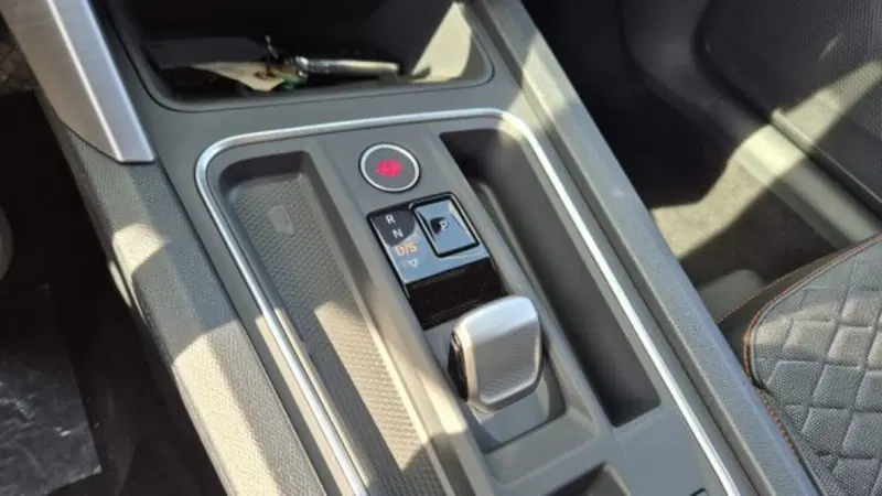 SEAT Leon ST nuova a Bologna (14)