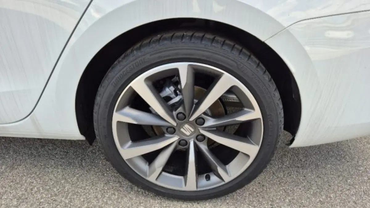 SEAT Leon ST nuova a Bologna (7)