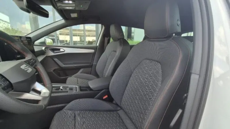SEAT Leon ST nuova a Bologna (9)