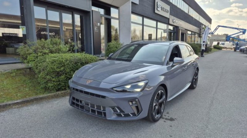 Cupra Leon Station Wagon nuova a Bologna