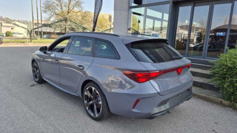 Cupra Leon Station Wagon nuova a Bologna (3)