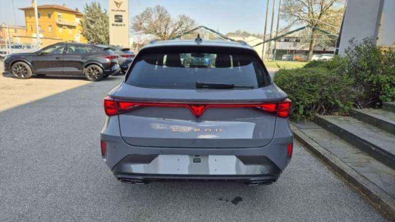 Cupra Leon Station Wagon nuova a Bologna (5)