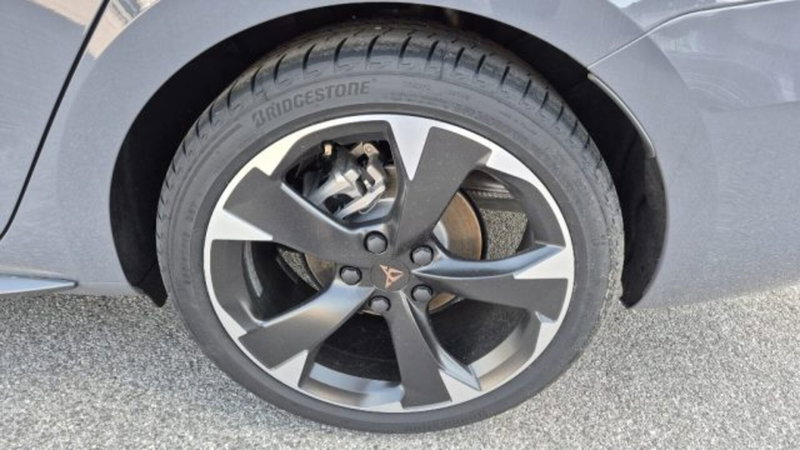 Cupra Leon Station Wagon nuova a Bologna (6)