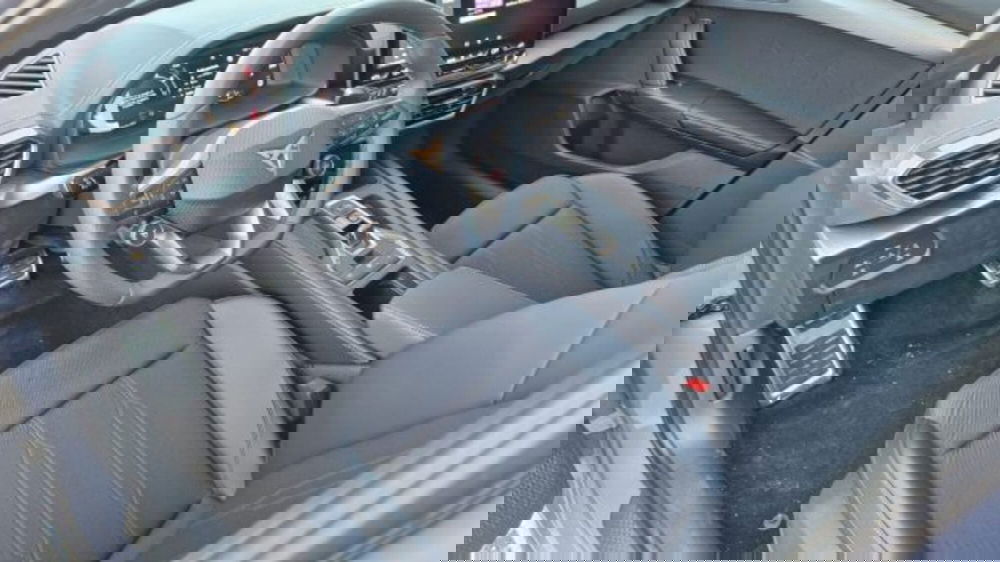 Cupra Leon Station Wagon nuova a Bologna (7)