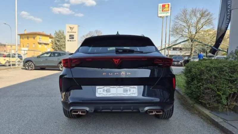 Cupra Formentor nuova a Bologna (5)