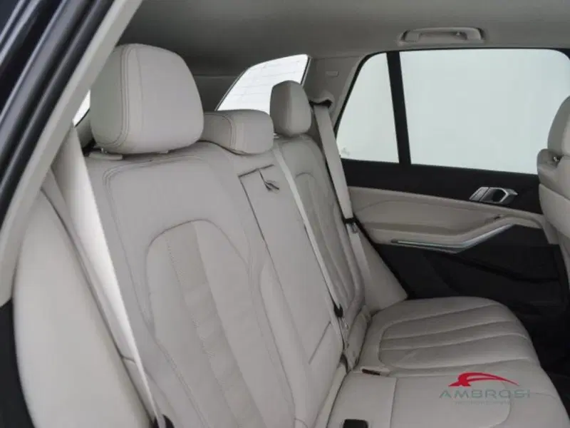 BMW X5 usata a Perugia (11)