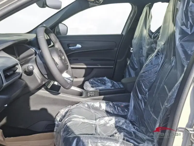 Jeep Avenger nuova a Perugia (10)