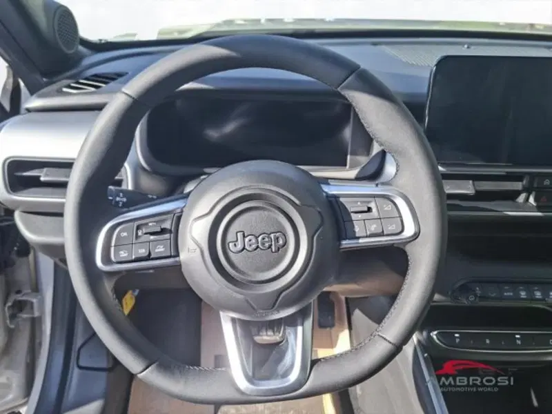 Jeep Avenger nuova a Perugia (14)