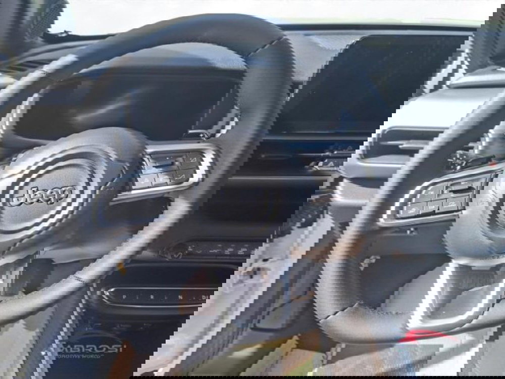 Jeep Avenger nuova a Perugia (14)